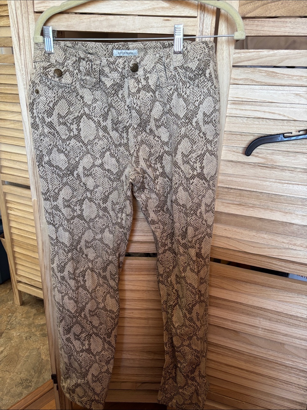 Boston Proper Neutral Snake-Print Jeans in Beige and Brown 6